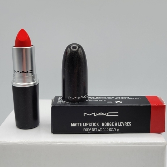MAC Lady Danger 607 matte Lipstick - Picture 8 of 16